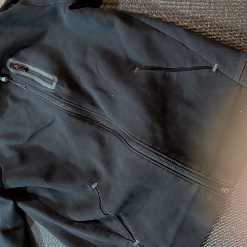 Excellent Condition Old Navy Active Jacket 10/12 - Picture 3 of 3